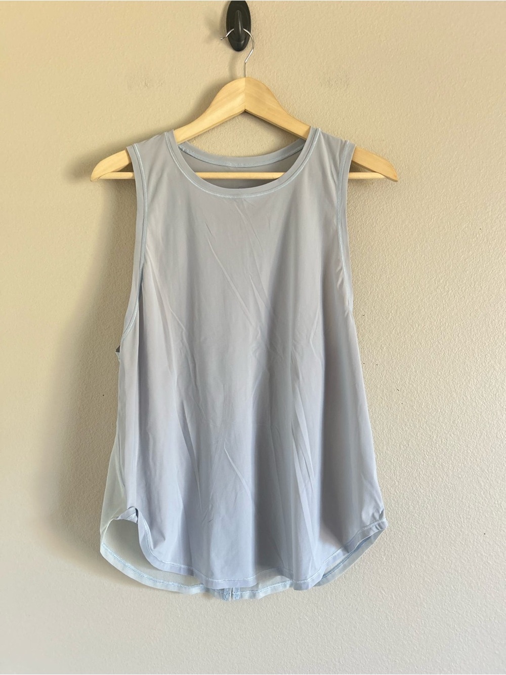 Lululemon Sculpt Tank ‎ Blue size 8/10 Mesh  Lightweight F=1